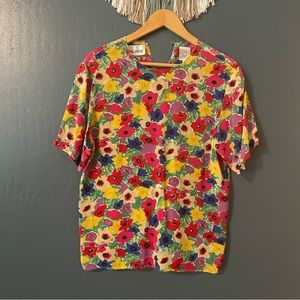 Vintage 1980s Galinda Women’s Silk Floral Short Sleeve Blouse Size S